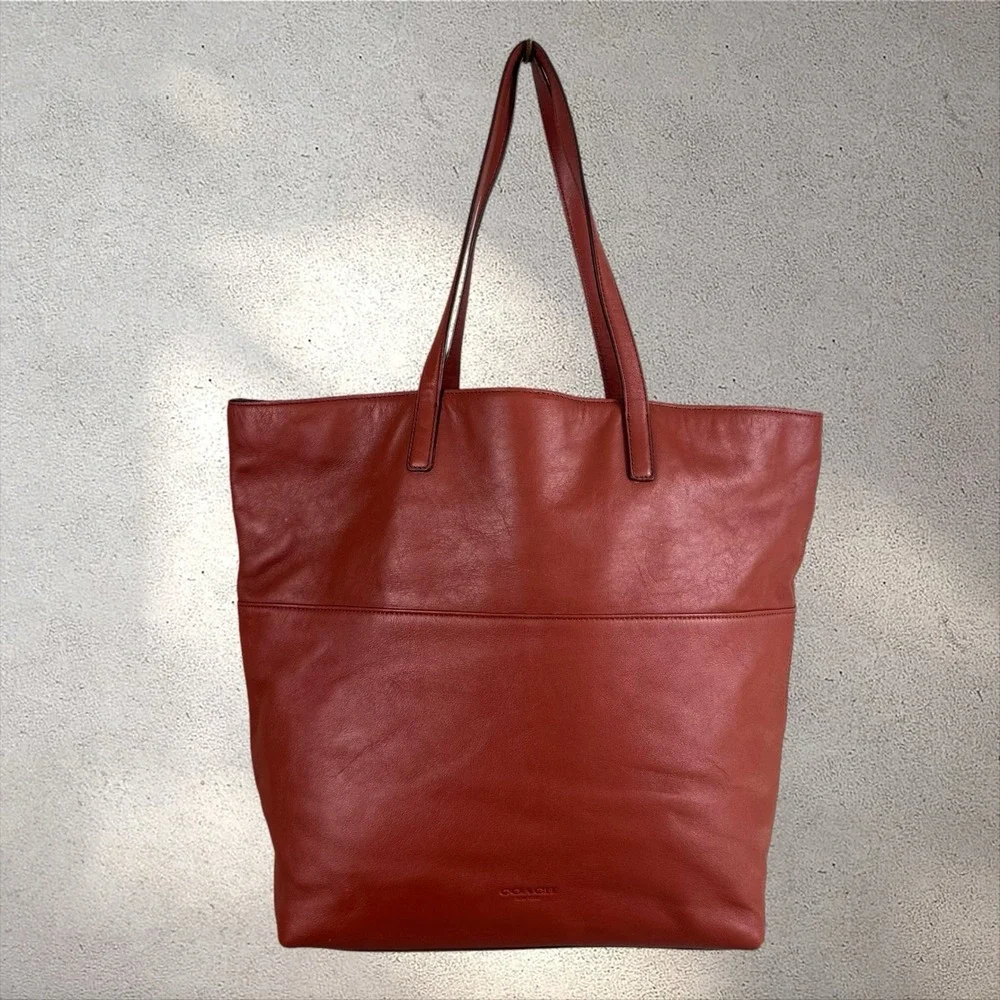 Coach 26461 Legacy Turnlock Leather Handbag Tote Bag Tassel Brown EUC - Picture 6 of 8